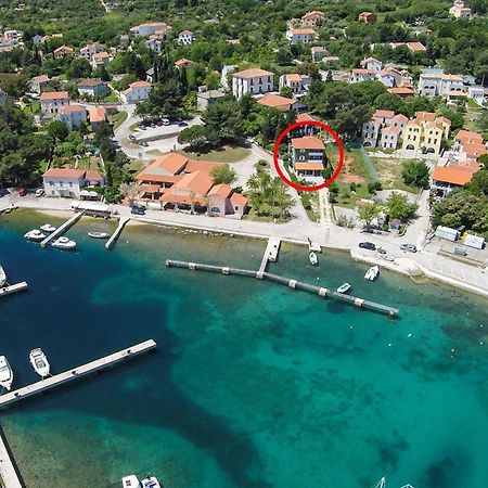 Apartments and rooms by the sea Nerezine, Losinj - 11815 Buitenkant foto