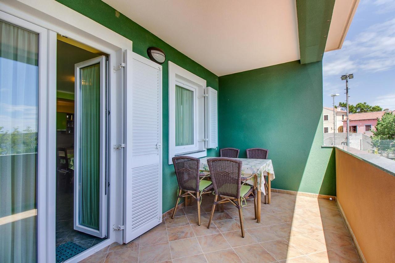 Apartments and rooms by the sea Nerezine, Losinj - 11815 Buitenkant foto