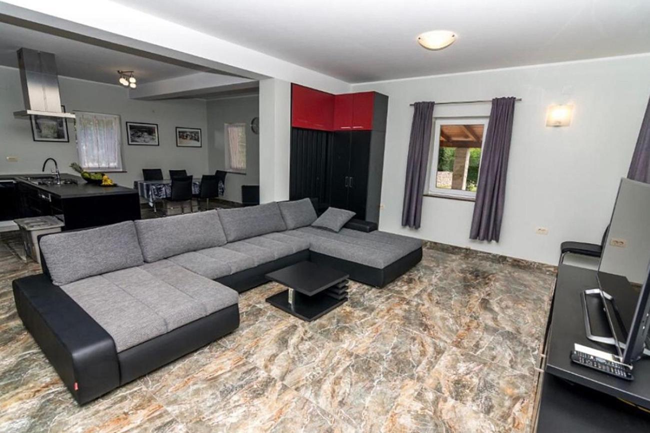 Apartments and rooms by the sea Nerezine, Losinj - 11815 Kamer foto