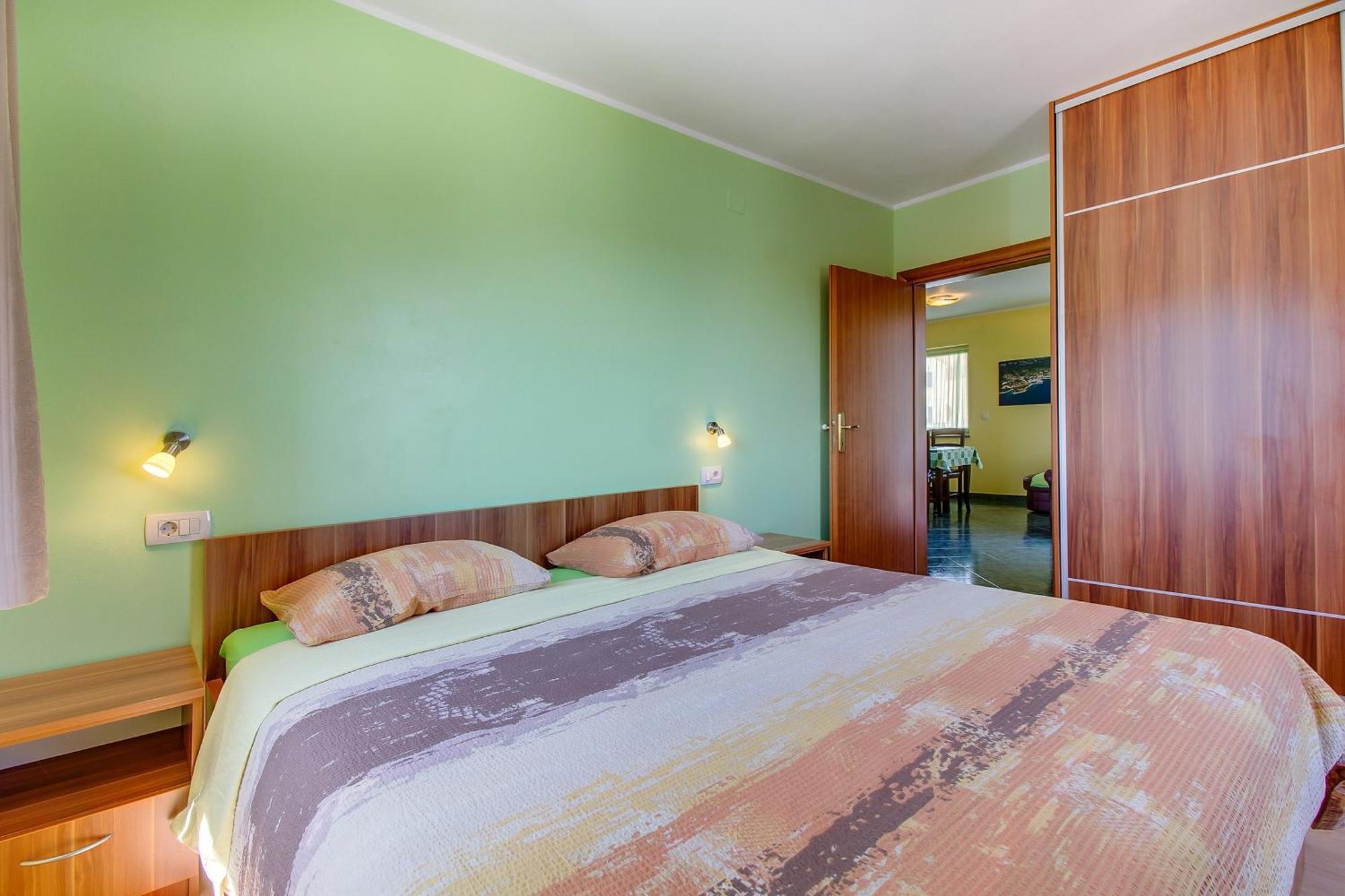 Apartments and rooms by the sea Nerezine, Losinj - 11815 Kamer foto